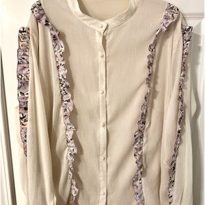 Blouse with light shimmer
